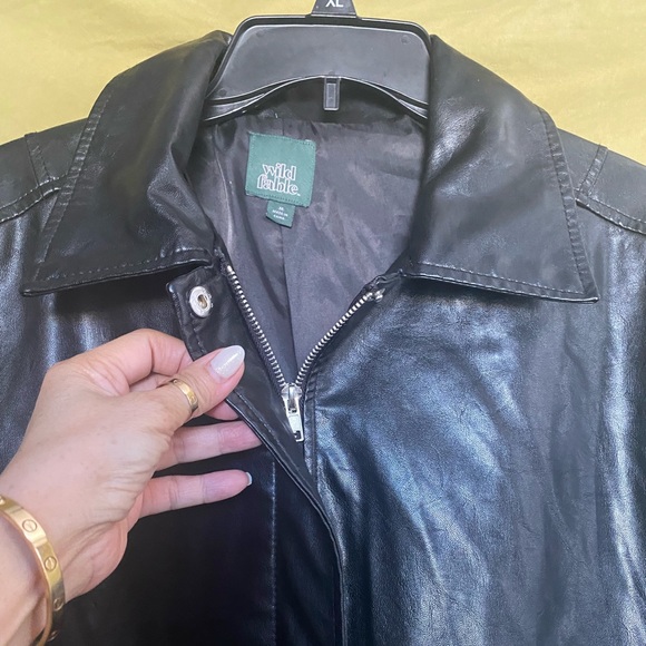 ❤️ Leather Jacket by: Wild fable - Picture 4 of 7